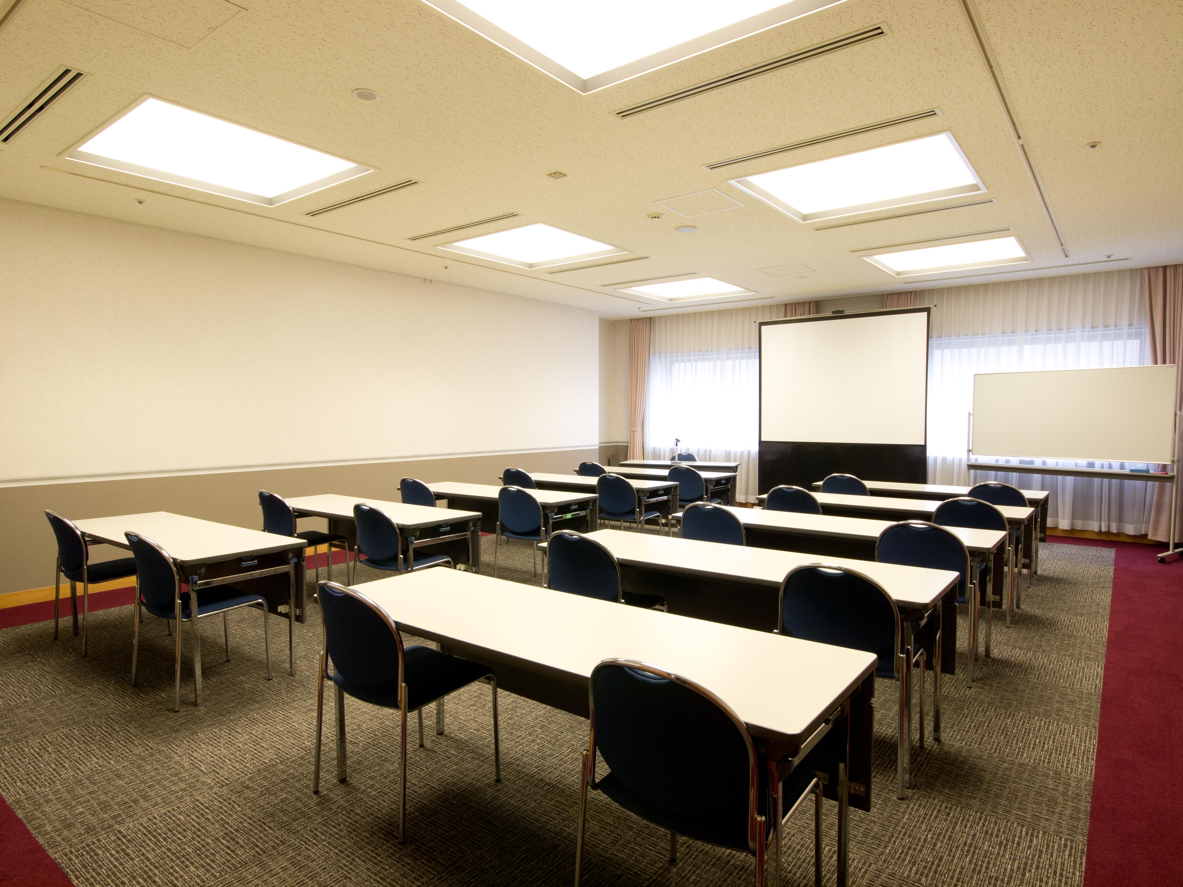 Toshi Center Hotell 4*